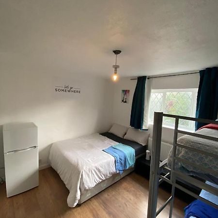 Private Room In London Luaran gambar